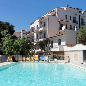 3* Lägenhetshotell Dei Fiori